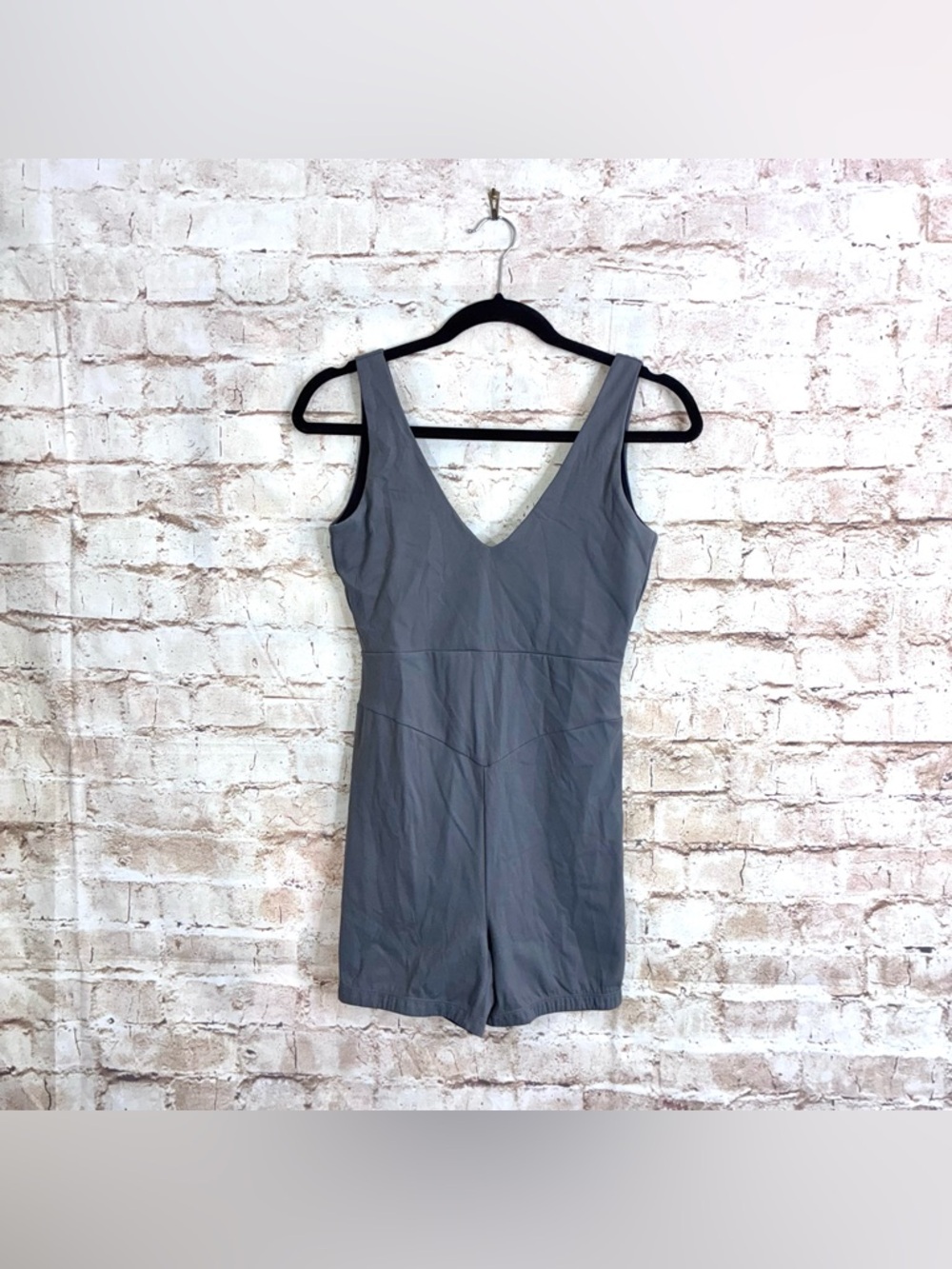 Varley Let’s Go Juni All in 1 Active Jumpsuit Size Medium in Blackened Pearl - Picture 3 of 7